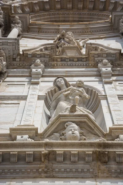 Escultura Fachada Catedral Templo Plaza Catedral Girona Espanha Vista Inferior — Fotografia de Stock