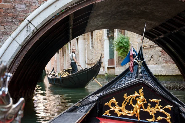 Vue du canal depuis une télécabine à Venise, Italie . — Photo