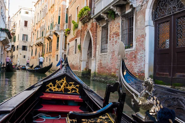 Vue du canal depuis une télécabine à Venise, Italie. La partie de t — Photo