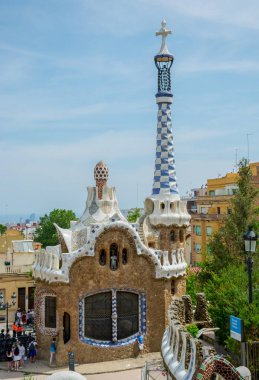 Editoryal. Mayıs 2018. Barselona, İspanya. Parkın girişi. Bu,