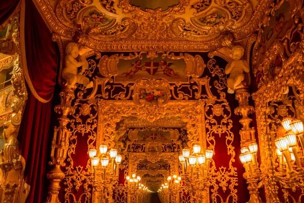 Editoryal. Mayıs, 2019. Venedik, İtalya. Royal Lodge Aynalar. — Stok fotoğraf