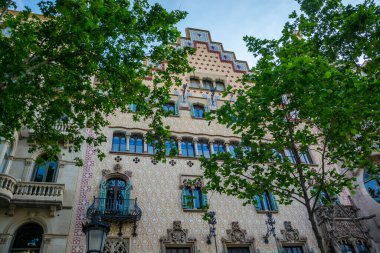 Yazı işleri. Mayıs 2018. Casa Amatller, Josep Puig i Cadafalch tarafından tasarlanmış, Barcelona 'da Modernisme tarzında bir binadır.. 