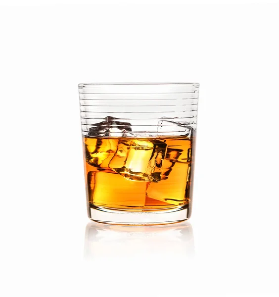 Szklanka Whisky Lód Izolowane Białym Tle — Zdjęcie stockowe