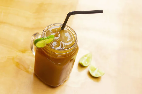 Venezuela limon ve papelon suyu