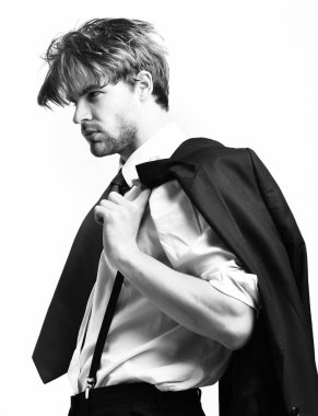 Sakallı şık maço beyaz izole şık takım elbise