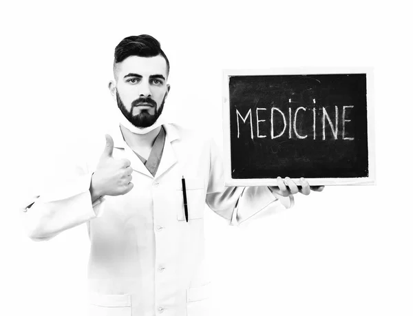 Behandeling en medisch herstel concept. Dokter met baard — Stockfoto