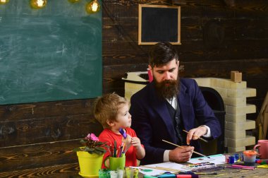 Baba ve doğa resim çocuk. Baba ve oğul, sanat terapisi ders