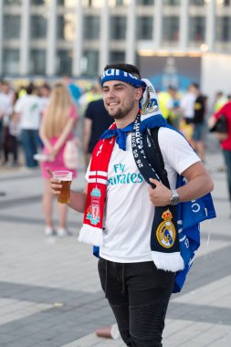 Kiev, Ukrayna - 26 Mayıs 2018: Uefa final Uefa şampiyonu ligue son maçında, Kiev Ukrayna Olimpik milli güvenlik önce Fc Real Madrid ve Liverpool futbol takımı hayranıyım. Spor ve eğlence kavramı futbol