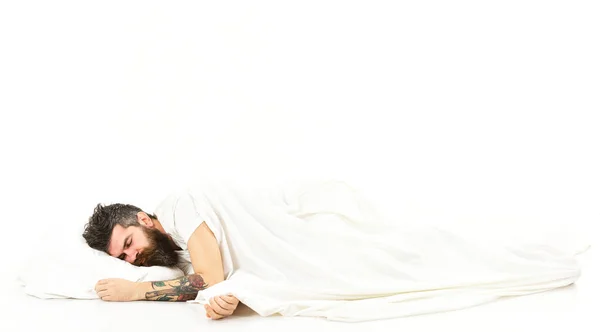 Concept de sommeil rapide. Homme avec barbe et moustache endormi rapidement , — Photo