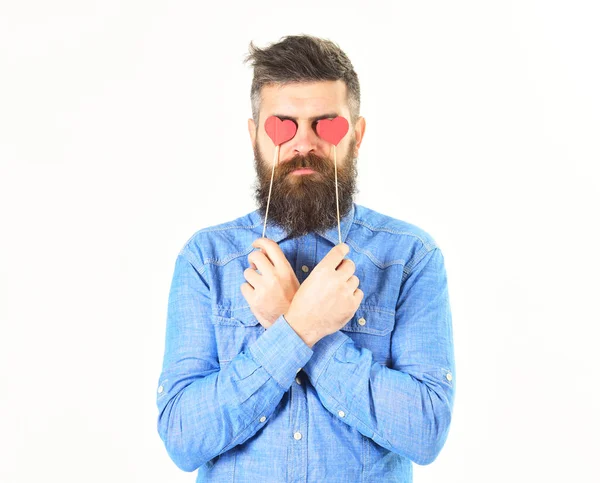 Acımasız adam aşık.