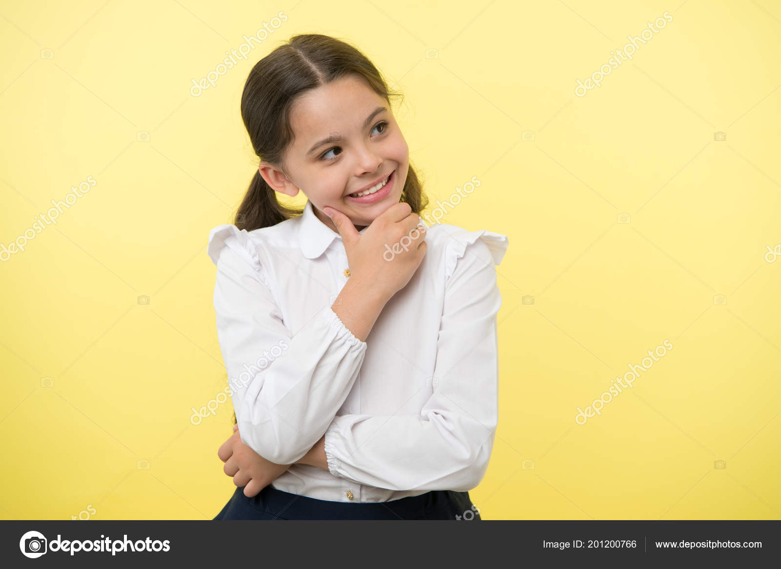 Mariana não tem origem certa, e isso define bem a menina, pois ela é um  mapa indecifrável. Mariana significa soberana, graciosa, pura... É uma  pessoa de sorriso fácil, aquela que sempre está, image size:1600x1165