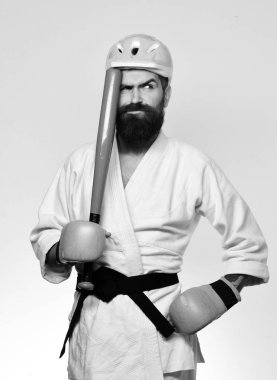 Savaş usta savaşmaya hazır hale getirilir. Dövüş sanatları kavramı.