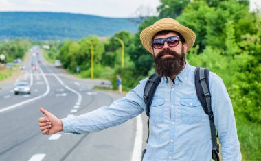 AUTOSTOP yöntemi. Adam deneyin dur araba başparmak. Autostop alternatif kullanım binmek uygulama paylaşımı. Seyahat ucuz yollardan biriyle otostop. Otostopçu birçok insan tanışın ve birçok arkadaşlar bulun
