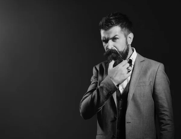 Barbershop advertising concept. Businessman with strict face — Stock Photo, Image