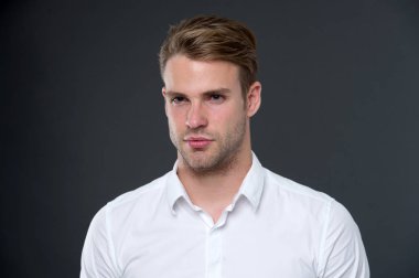 gelecekteki iş başarısı bak dostum. iş adam başarmak gelecekteki başarı. iş adamı gelecekteki başarısı. adam neye gelecek için. iş başarı kavramı. yeni hedefler için acele.