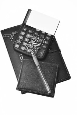 İş ve iş kavramı. Office araçları ve beyaz arka plan üzerinde üstten görünüm izole cüzdan