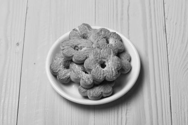 Çay saati için küçük bir beste. Ev yapımı pasta.