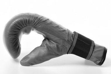 Dövüş ve eğitim için deri kutu ekipmanı.