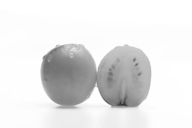 Yaz parlak kabuğu ile hasat sebze. Su ile domates berry kadar Kapat'damla.