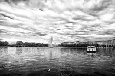 Göl çeşme Hamburg City, Almanya ile