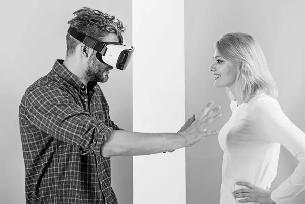 Man VR glasses going touch breasts virtual girl. Cyber relations instead real. Virtual reality pleasures. Virtual sex concept. Guy vr glasses interact in cyber space with girl. Flirt and relations — Stock Photo, Image