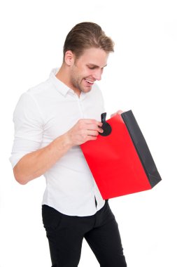 ne var ki. Pozitif adam alışveriş zevk. büyük satış alışveriş merkezi. Siber Pazartesi ve siyah Cuma kavramı. Çevrimiçi alışveriş yaparken heyecanlı genç adam. Satın aldığınız için teşekkür ederiz. Mükemmel bir gün