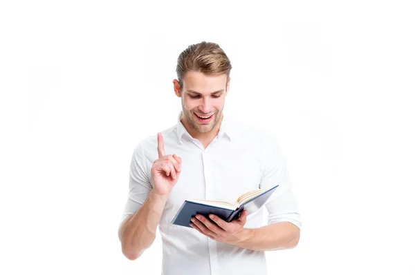 Attente zakenman lezing nieuw project. Interesse man aan het werk in office. ernstige zakenman lezen boek. idee. werkplek van moderne school. Emotionele leraar nieuw onderwerp op school uit te leggen — Stockfoto