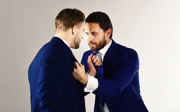 Advocate fights for clients interests. Defend interests, legal services concept. Lawyers support. Business people boxing in formal suits. Aggression, hate, political revenge. Brutal, rude, angry me — Stock Photo, Image