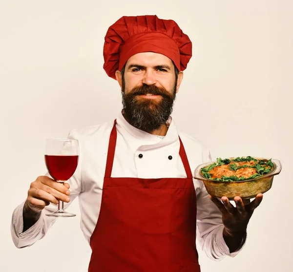 Mannen med skägg på vit bakgrund. Sommelier och matlagning — Stockfoto