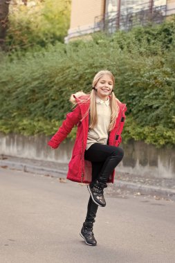 Çocuk atla ve oyun, mutluluk