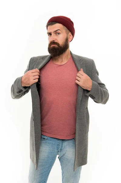 Mannelijke kapper zorg. Bebaarde man. ernstige man geïsoleerd op wit. Mode man met baard. Volwassen hipster met baard. brutale Kaukasische hipster met snor. Knap en vol vertrouwen. — Stockfoto