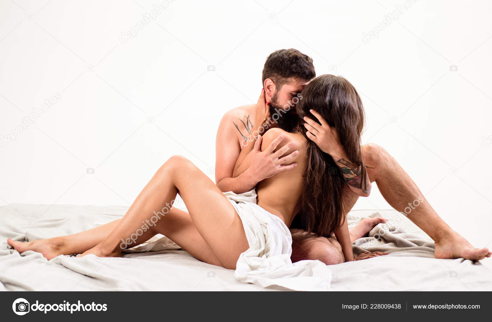 Coulple cuddling naked