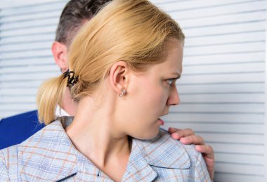 Yöneticisi çatışma. İşyeri zorbalık kavramı. Sosyal protesto.