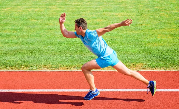 Boost Speed Konzept Männer Athleten Läufer Schieben Startposition Stadionweg Sonnigen — Stockfoto