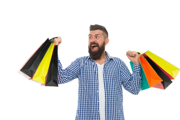 Sexta-feira negra. Segunda cibernética. Venda de compras. Cuidados com barbeiros. Maduro hipster feliz com barba. Homem barbudo com sacos de compras.. hipster caucasiano brutal com bigode. No centro comercial. potência — Fotografia de Stock