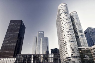 La defense, paris binalarda gökdelen