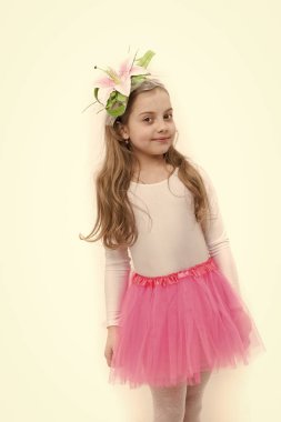 Kız beyaz izole pembe etek tutu