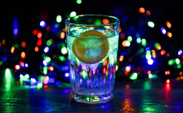 Conceito Saúde Que Beber Festa Natal Copo Cocktail Com Água — Fotografia de Stock