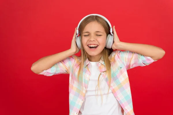 Música Sempre Comigo Menina Ouvir Fones Ouvido Música Canal Estação — Fotografia de Stock