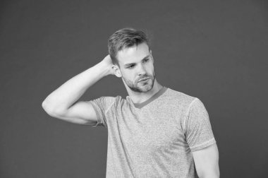 Saç modeli daha iyi yapmak için basit kesmek. Doğru ürünü styling saç kullanın. Düzenli saç modeli ile kendinden emin. Saç modeli ipuçları berber. Adam adam düşünüyorum hangi saç modeli seviyor bugün menekşe özgeçmişlerine sakallı