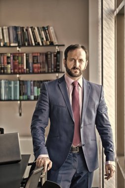 Moda, tarz, kıyafet yönetmeliği