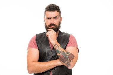 Berber dükkanı ve sakal damat. Stil sakal ve bıyık. Moda trend sakal bakım. Yüz saç tedavisi. Erkeklik vahşeti ve güzellik. Hippi sakal acımasız adam ile. Erkeklik kavramı