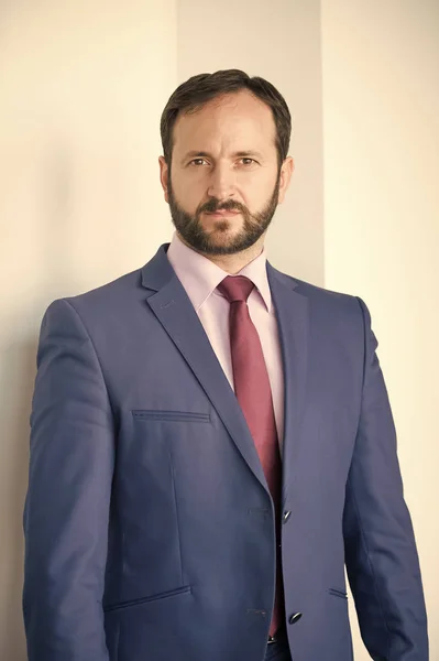 Man with beard in blue jacket, shirt and tie — Stock Photo, Image