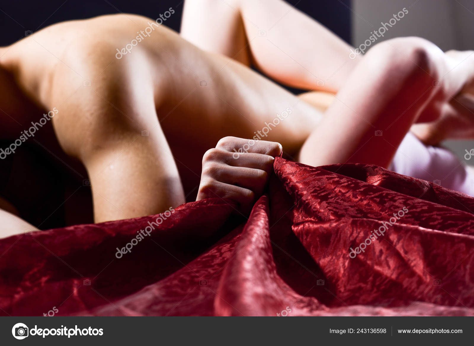 Naked sex orgasm