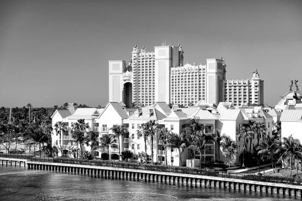 O resort Atlantis Paradise Island, localizado nas Bahamas — Fotografia de Stock