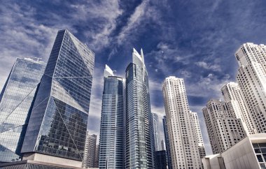 Gökdelenler Dubai, Birleşik Arap Emirlikleri, görünümü alt