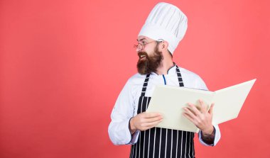 Restoran Menü, kopya alanı. Vejetaryen. Olgun Şef sakallı. Sağlıklı yemekler pişirmek. Sakallı adam mutfak, mutfak yemek. Diyet ve organik gıda, vitamin. Şef şapkalı adam. Gizli tadı tarifi