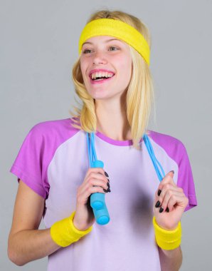 Egzersiz egzersiz yararları atlama. Hazır yaz vücut olsun. İnce aşağı. Kilo kaybı kavramı. Egzersiz için zaman bulmak. İp atlama ile kadın egzersiz. Egzersiz büyük kalori burner. Kız ip atlama tutun