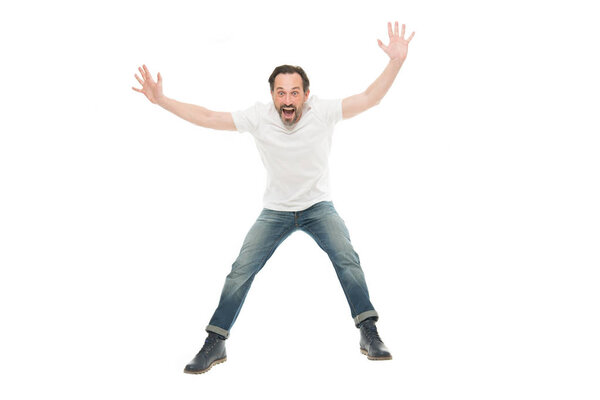 Чувствую себя свободным. Зрелый мужчина прыгает высоко. Свободу. Бородатый мужчина подходит к свободе. Зрелая модель. Зрелый мужчина с седой бородой. Свобода взрослого мужчины. чувство свободы. Не стесняйтесь.
