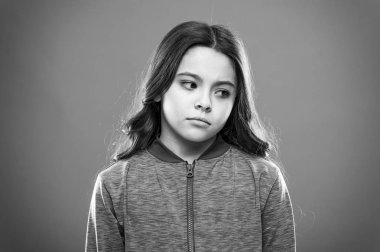 Yolları Ebeveynler çocukları seviyor değiştirebilirsiniz ve hoşlanmadığı şeyleri. Kız biraz üzgün yüz sevmediğim bir şey evlat. Çocuk mutsuz küçük bebek. Çocuklarınız tarafından onların hoşlandığı ve hoşlanmadığı şeyleri biliyorum. Neden çocuklar sevmemek nedenleri